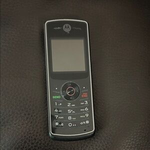 762.Motorola W175g Very Rare - For Collectors Tracfone